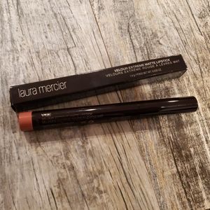 Laura Mercier Velour Extreme Matte Lipstick- Vibe
